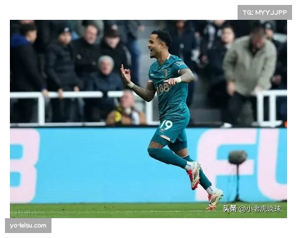 49岁克鲁伊维特太传奇两天三子齐发威英超世界波震惊足坛